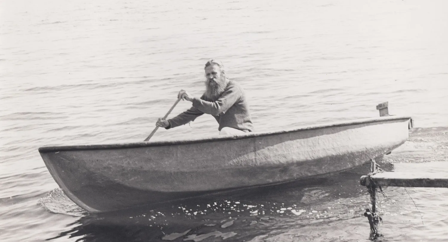 I selvbygget båd, 1970