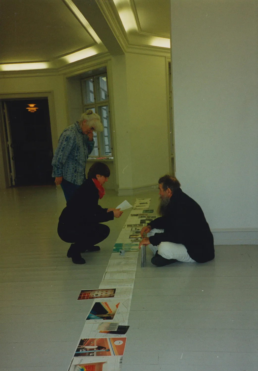 Forbereder layoutet til kataloget til udstillingen på Clausholm Slot hos Galerie Mikael Andersen i februar 1996